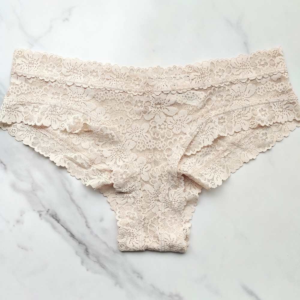NWT PINK VICTORIA'S SECRET WINK LACE CHEEKY PANTY IN MARZIPAN SIZE EXTRA LARGE